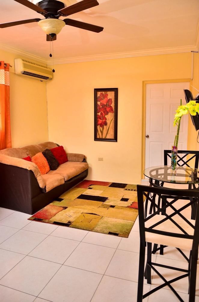 Kingston Sunset Guest Apartment I Extérieur photo